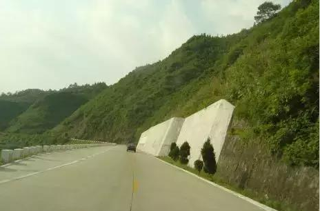 公路路基路面設計體會(huì )，滿(mǎn)滿(mǎn)的都是不能疏忽的細節！
